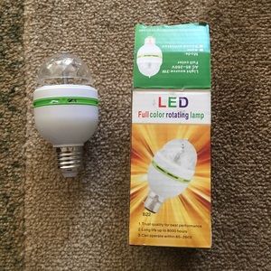 Rotating LED Light Bulb